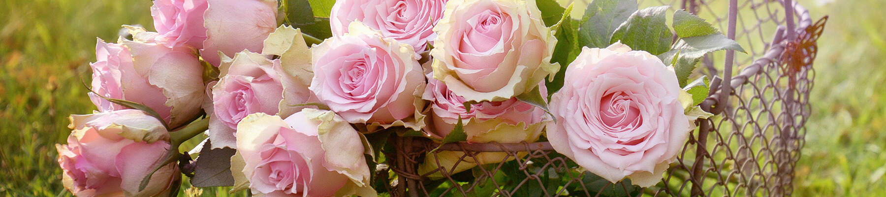 Floral sympathy arrangement